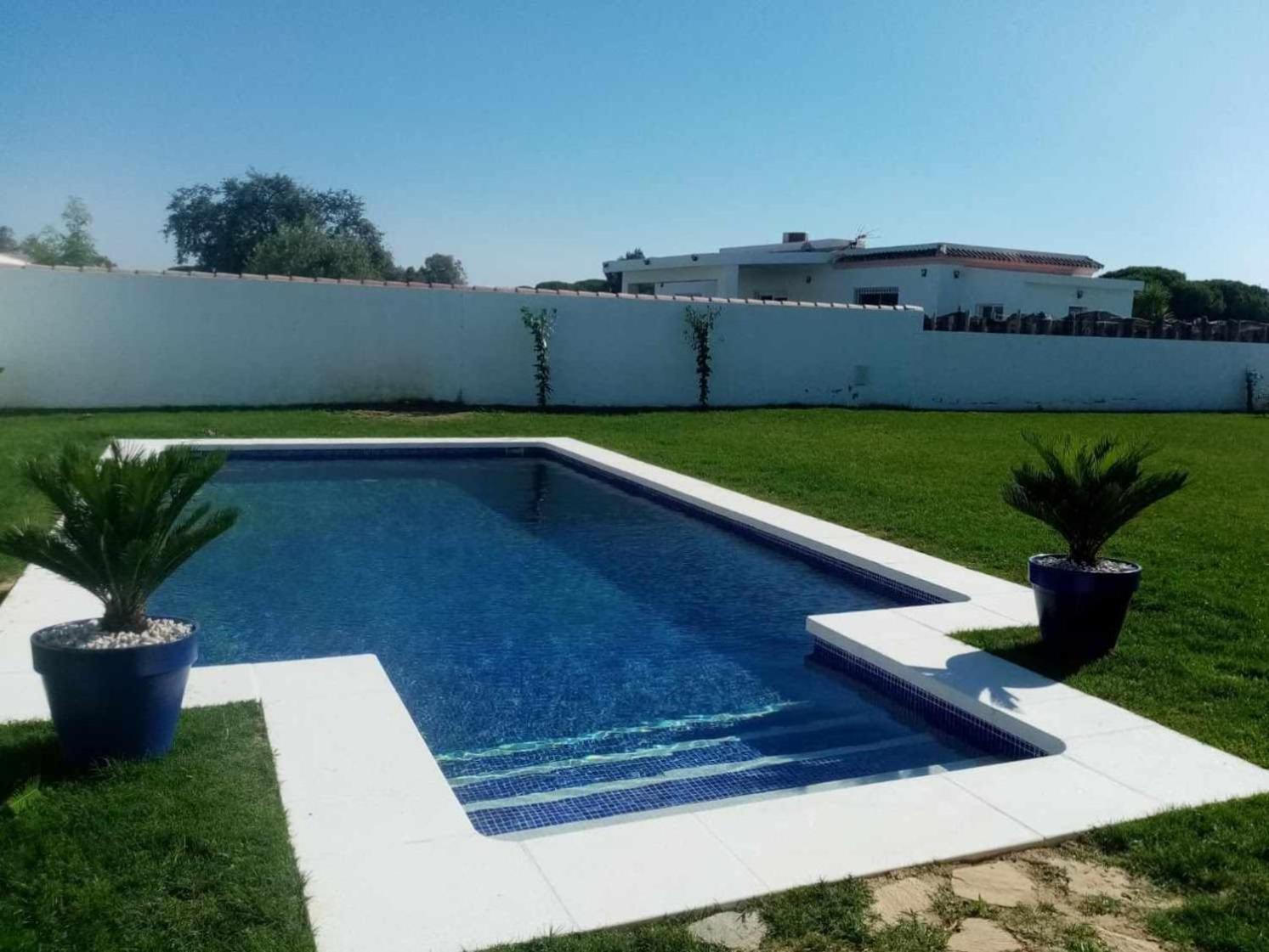 Las Casitas De La Barrosa Con Jardin Y Piscina شيكلانا دي لا فرونتيرا الغرفة الصورة