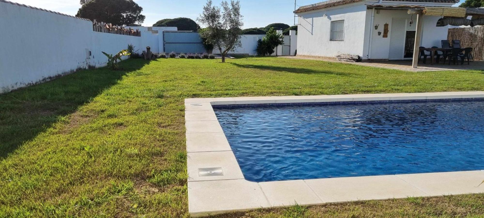 Las Casitas De La Barrosa Con Jardin Y Piscina شيكلانا دي لا فرونتيرا الغرفة الصورة